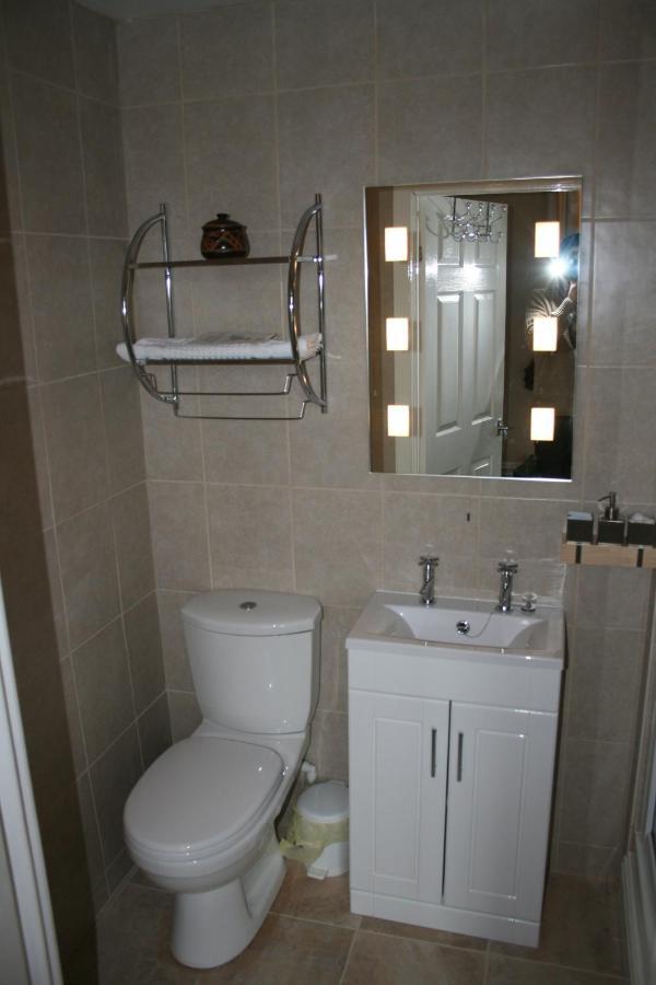 The Fairmile Bed & Breakfast Lytham St Annes Phòng bức ảnh
