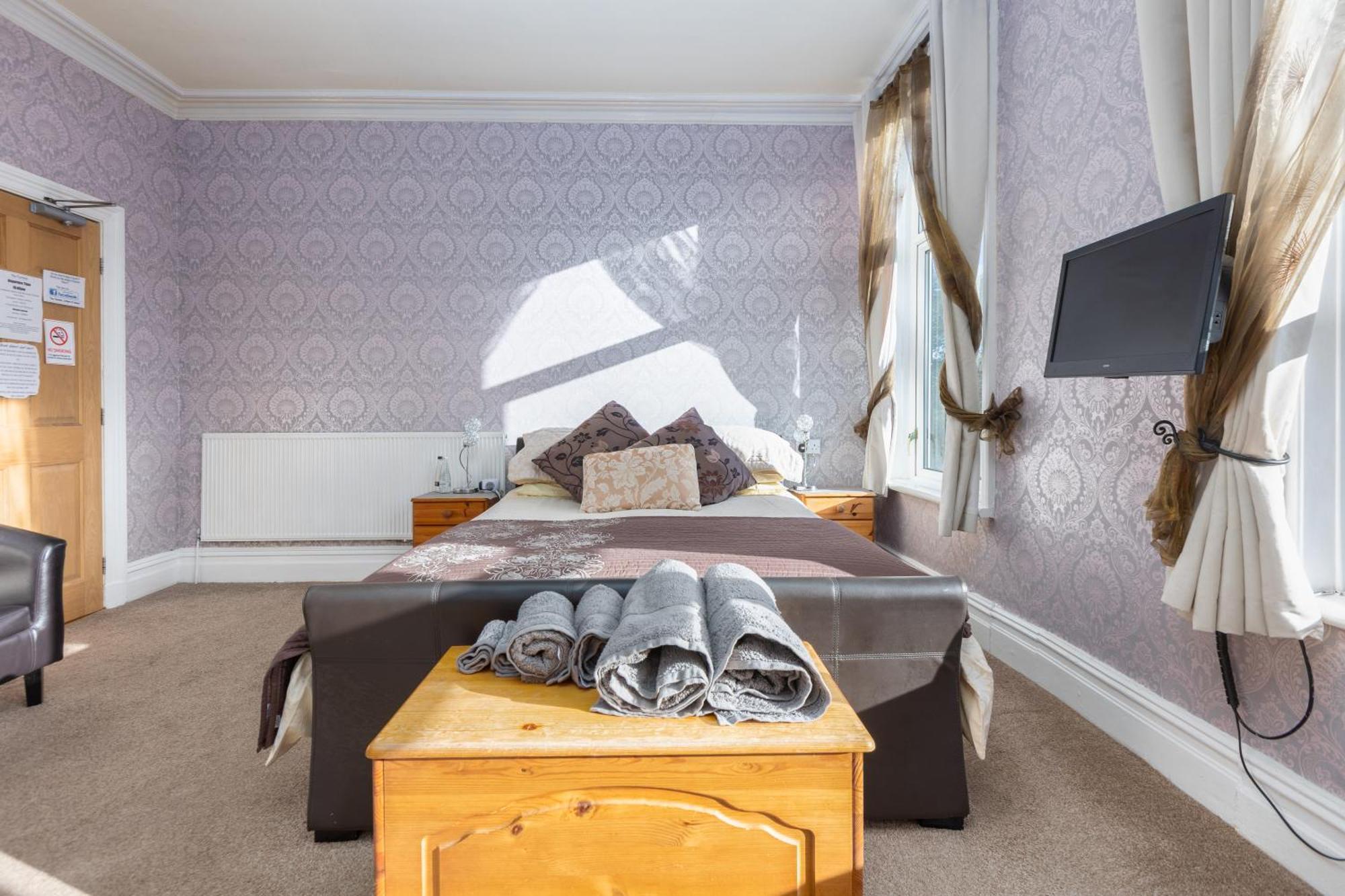 The Fairmile Bed & Breakfast Lytham St Annes Ngoại thất bức ảnh