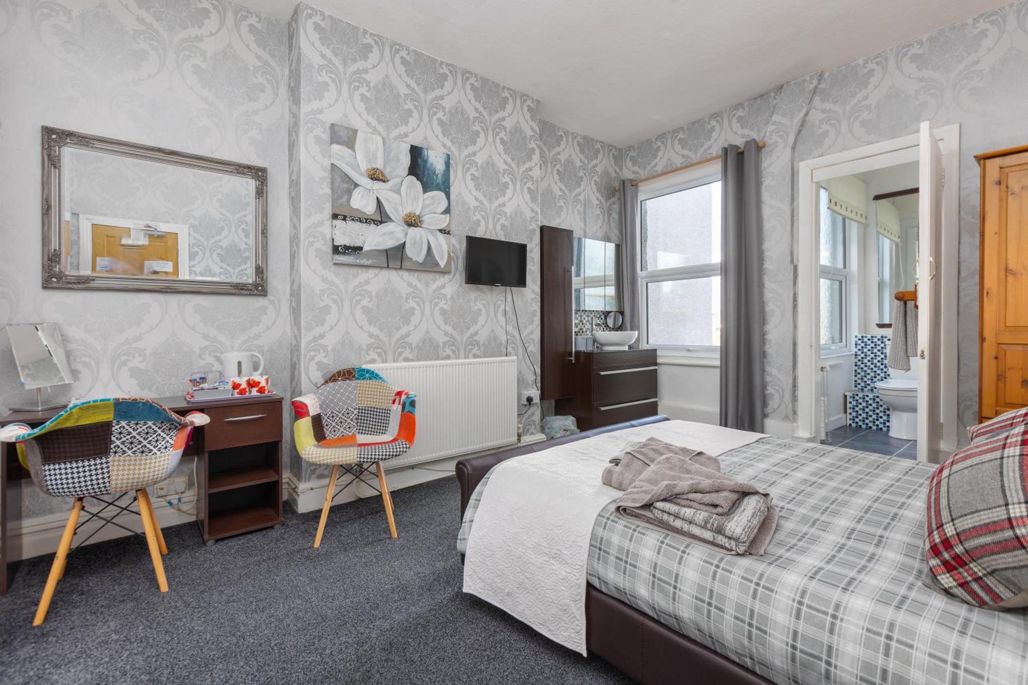 The Fairmile Bed & Breakfast Lytham St Annes Ngoại thất bức ảnh