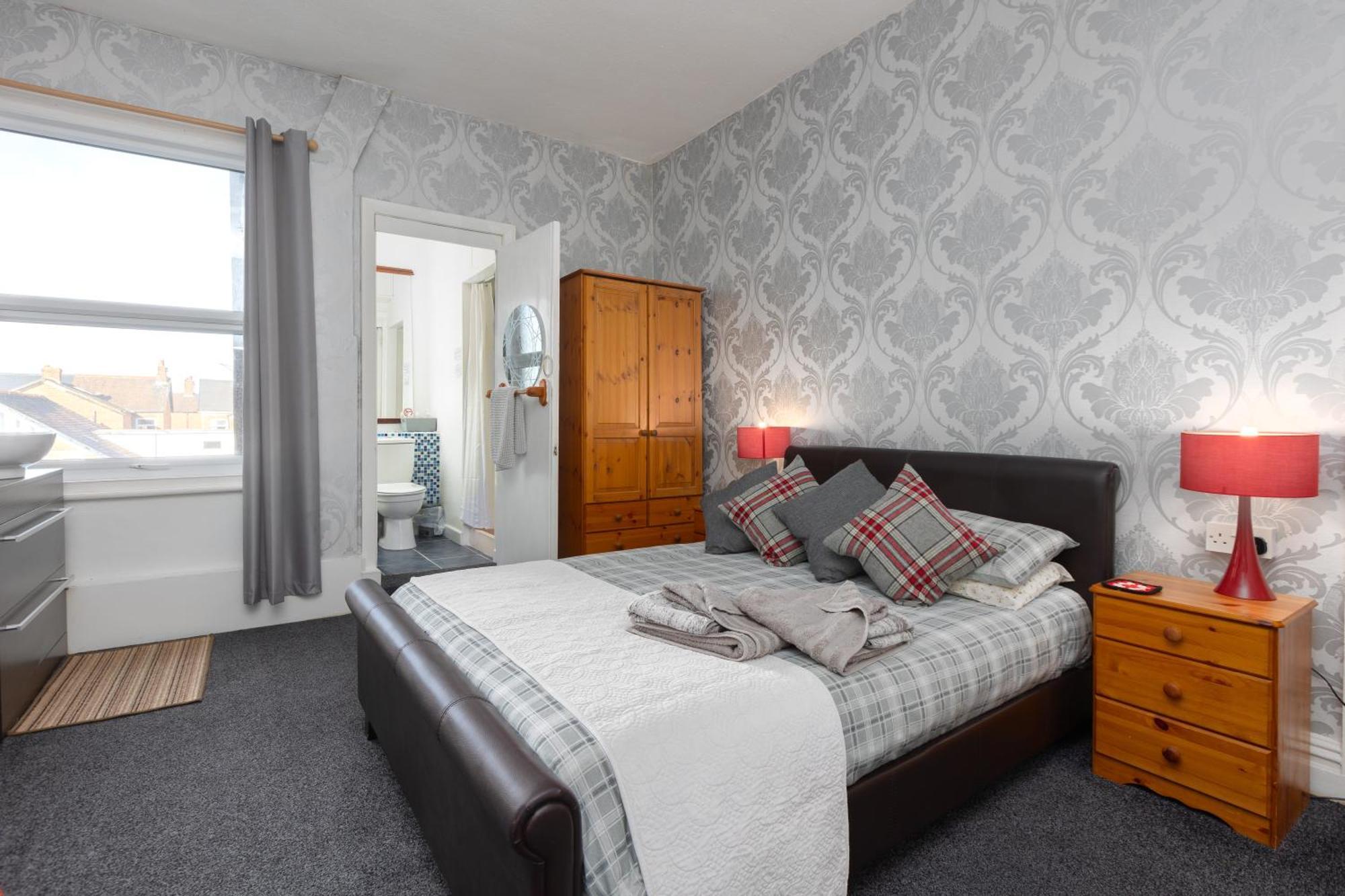 The Fairmile Bed & Breakfast Lytham St Annes Ngoại thất bức ảnh