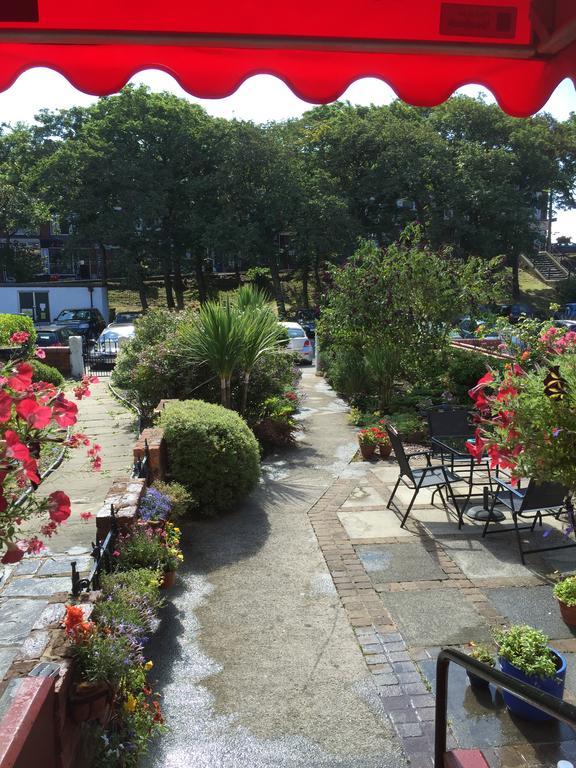 The Fairmile Bed & Breakfast Lytham St Annes Ngoại thất bức ảnh