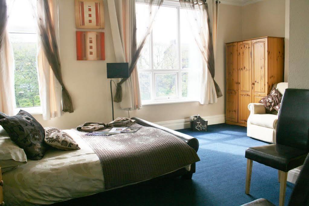 The Fairmile Bed & Breakfast Lytham St Annes Ngoại thất bức ảnh